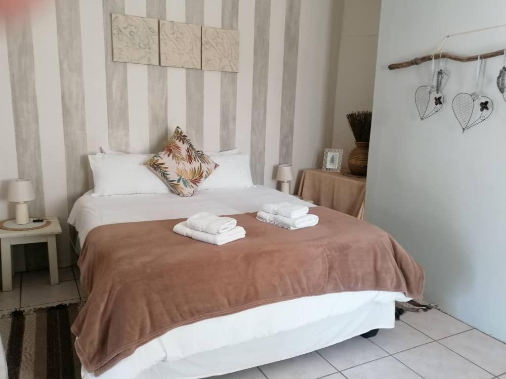 Travel North Guesthouse Tsumeb Bagian luar foto