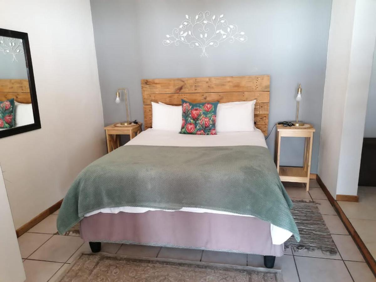 Travel North Guesthouse Tsumeb Bagian luar foto