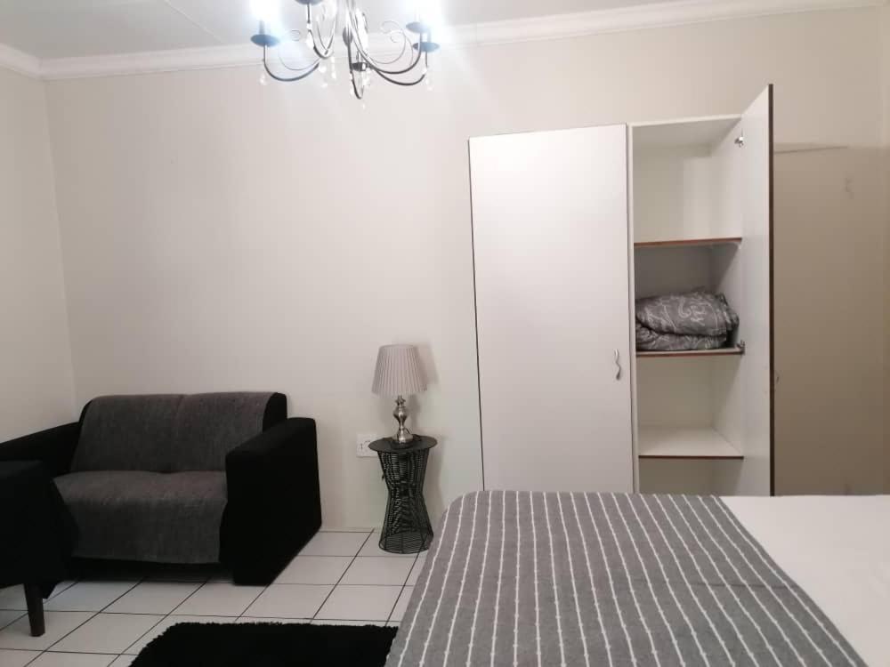 Travel North Guesthouse Tsumeb Bagian luar foto