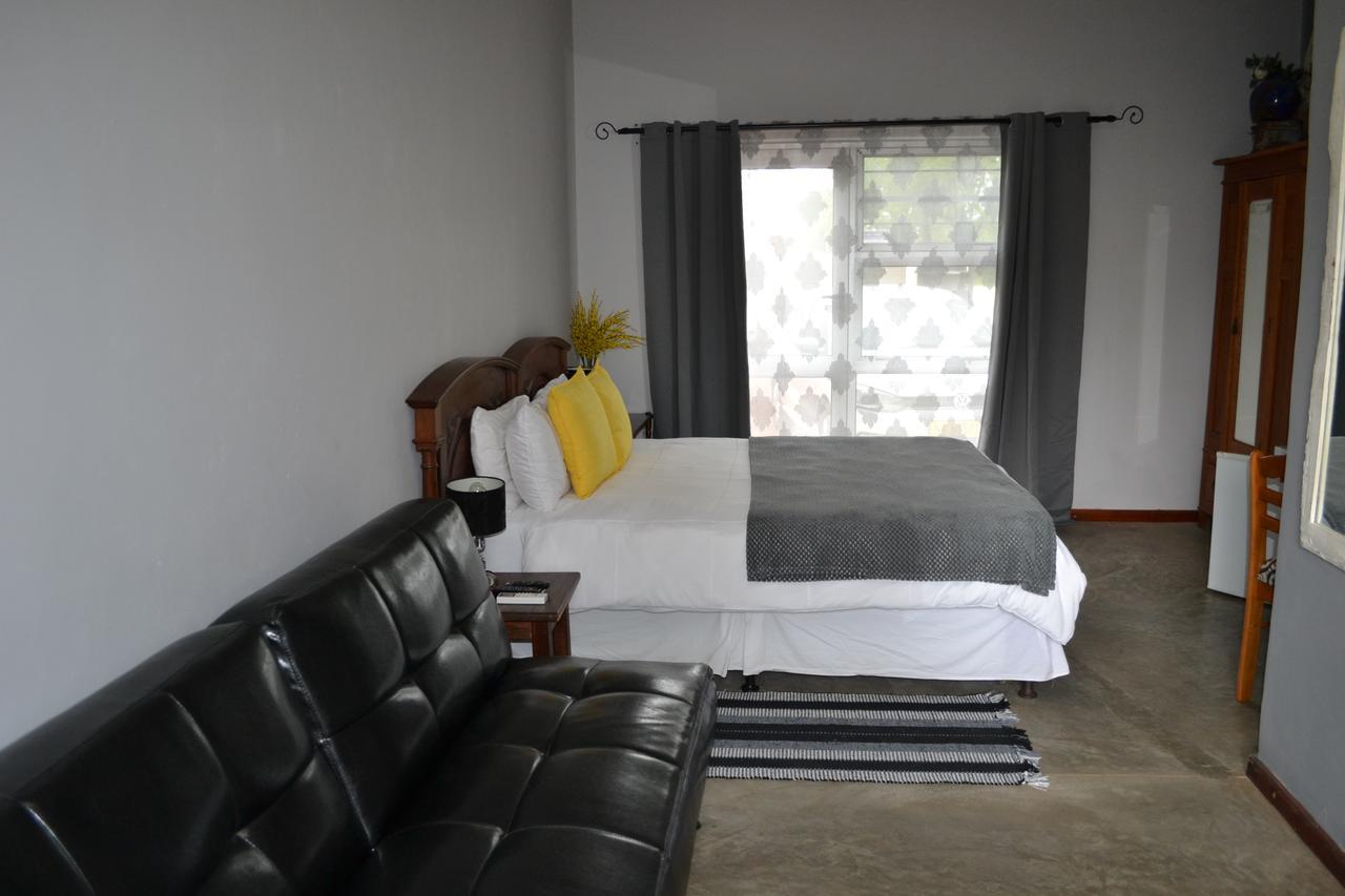 Travel North Guesthouse Tsumeb Bagian luar foto